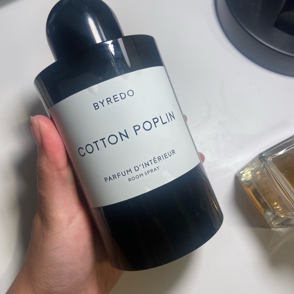 Byredo Room Spray in Black Bottle Cotton Poplin - Picture 1 of 5